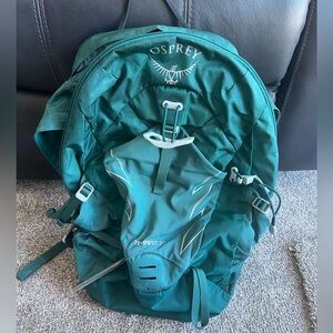 Osprey Tempest 20L XS/S day pack in teal